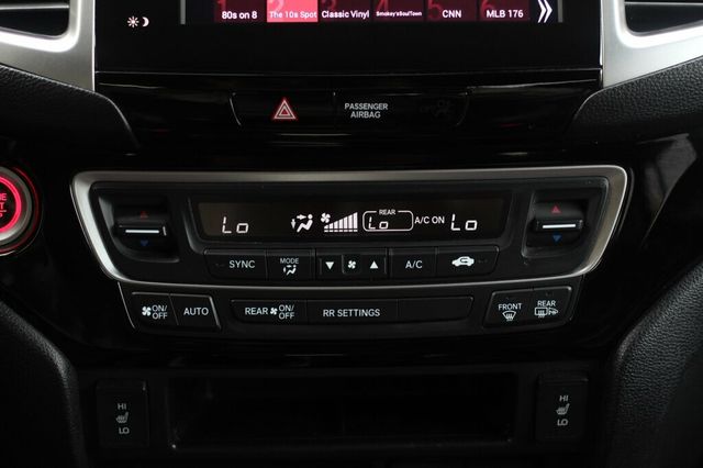 2019 Honda Ridgeline AWD BLACK EDITION W/ NAVIGATION, LEATHER, MOONROOF - 23049822 - 13