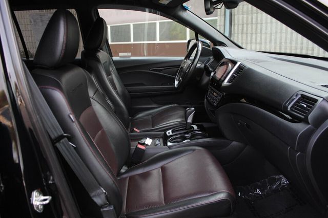 2019 Honda Ridgeline AWD BLACK EDITION W/ NAVIGATION, LEATHER, MOONROOF - 23049822 - 6