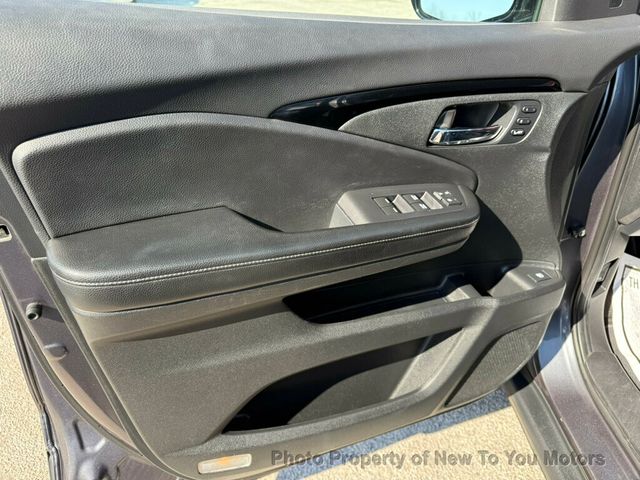 2019 Honda Ridgeline RTL-E AWD - 22981651 - 19