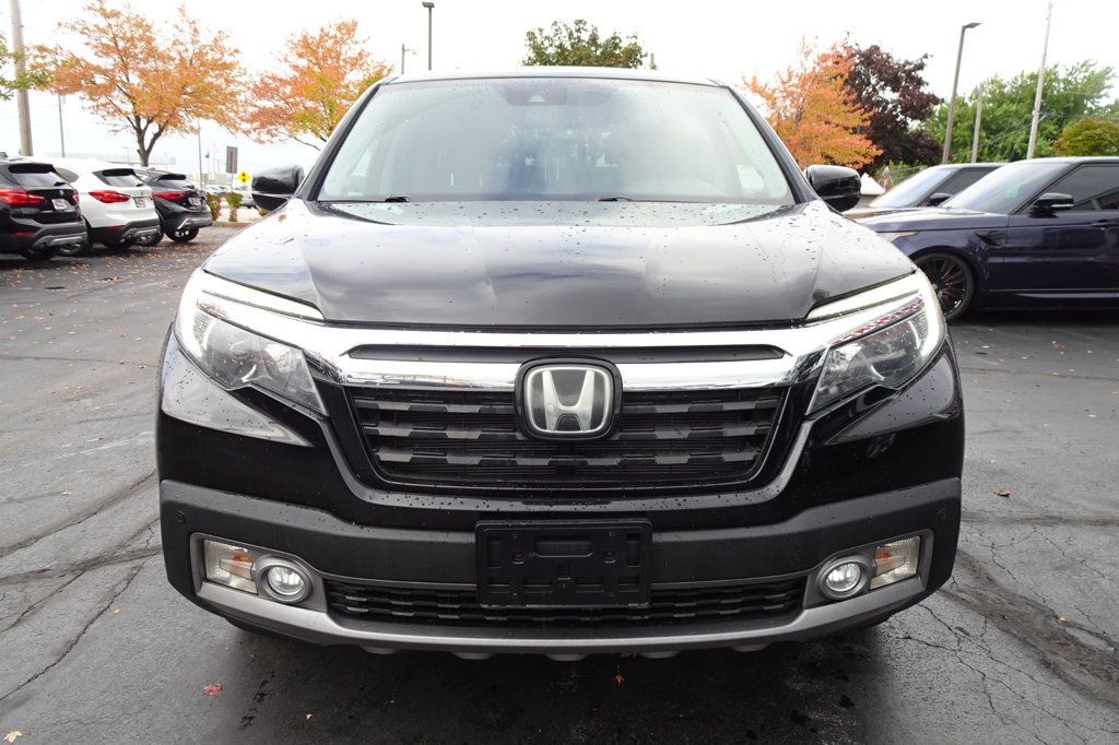 2019 Honda Ridgeline RTL-E photo 3