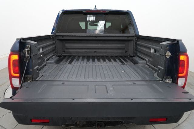 2019 Honda Ridgeline RTL-T AWD - 23078535 - 40