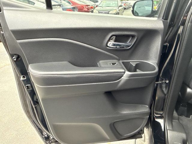 2019 Honda Ridgeline Sport AWD - 22857603 - 14