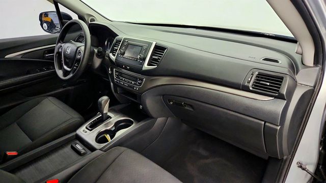 2019 Honda Ridgeline Sport AWD - 22973922 - 22