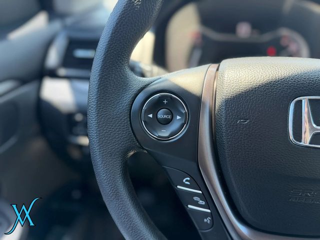 2019 Honda Ridgeline Sport Pickup 4D 5 ft - 23047230 - 28