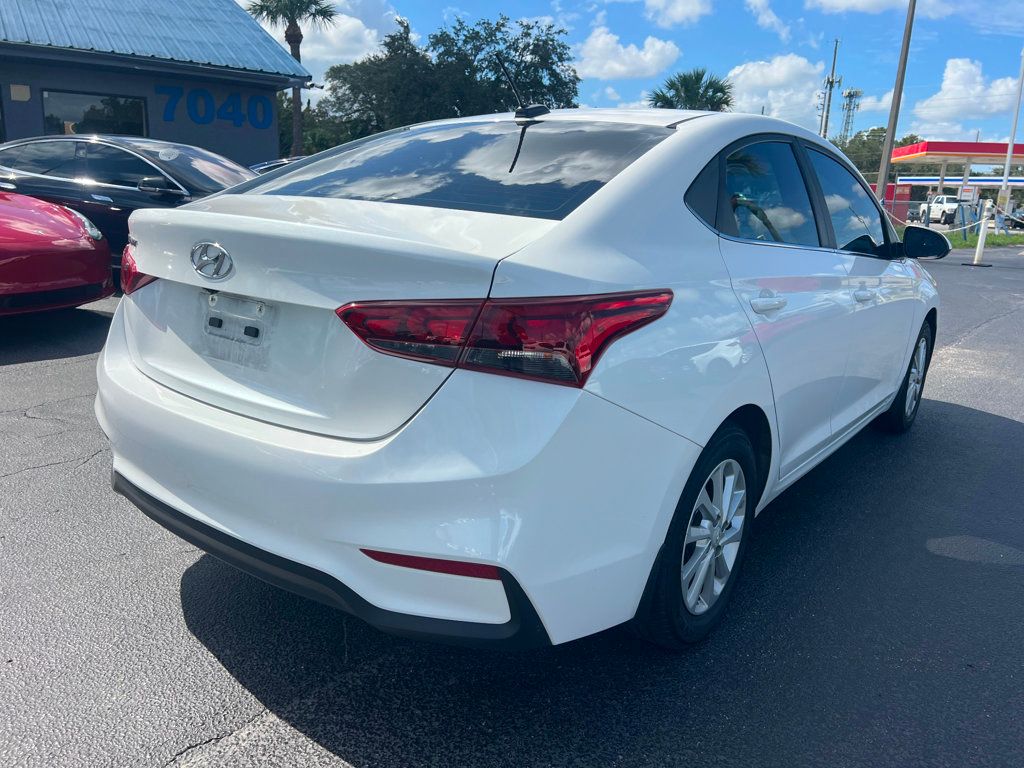 2019 Hyundai Accent SEL Sedan Automatic - 22629783 - 4