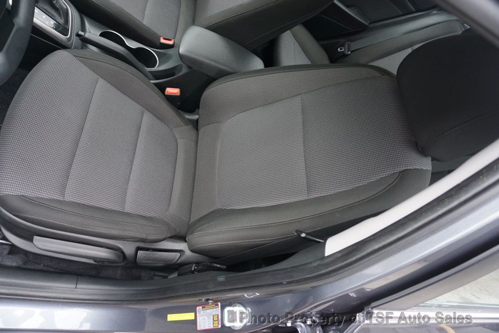 2019 Hyundai Accent SEL Sedan Automatic CARPLAY REAR CAMERA EXTREMELY LOW MILES  - 22865885 - 11