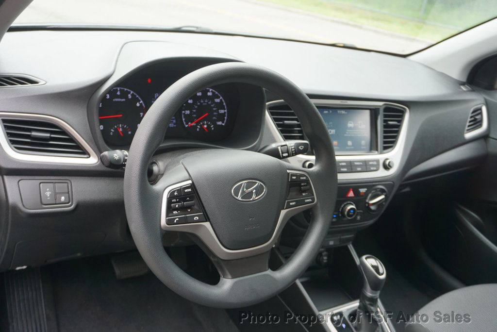 2019 Hyundai Accent SEL Sedan Automatic CARPLAY REAR CAMERA EXTREMELY LOW MILES  - 22865885 - 18