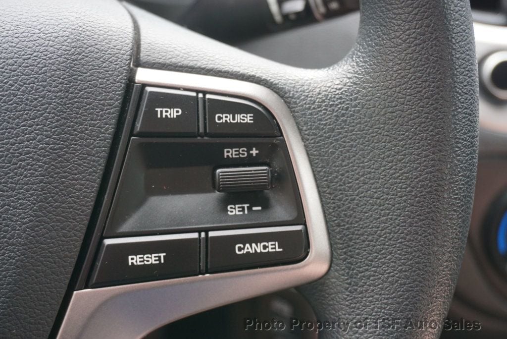 2019 Hyundai Accent SEL Sedan Automatic CARPLAY REAR CAMERA EXTREMELY LOW MILES  - 22865885 - 31