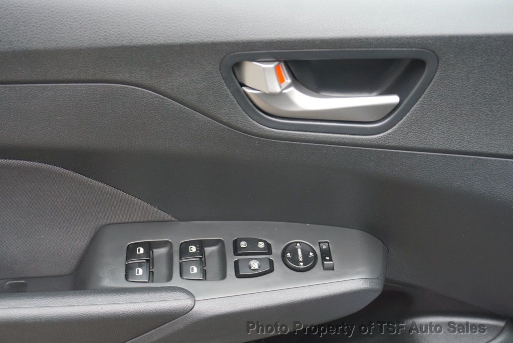 2019 Hyundai Accent SEL Sedan Automatic CARPLAY REAR CAMERA EXTREMELY LOW MILES  - 22865885 - 32