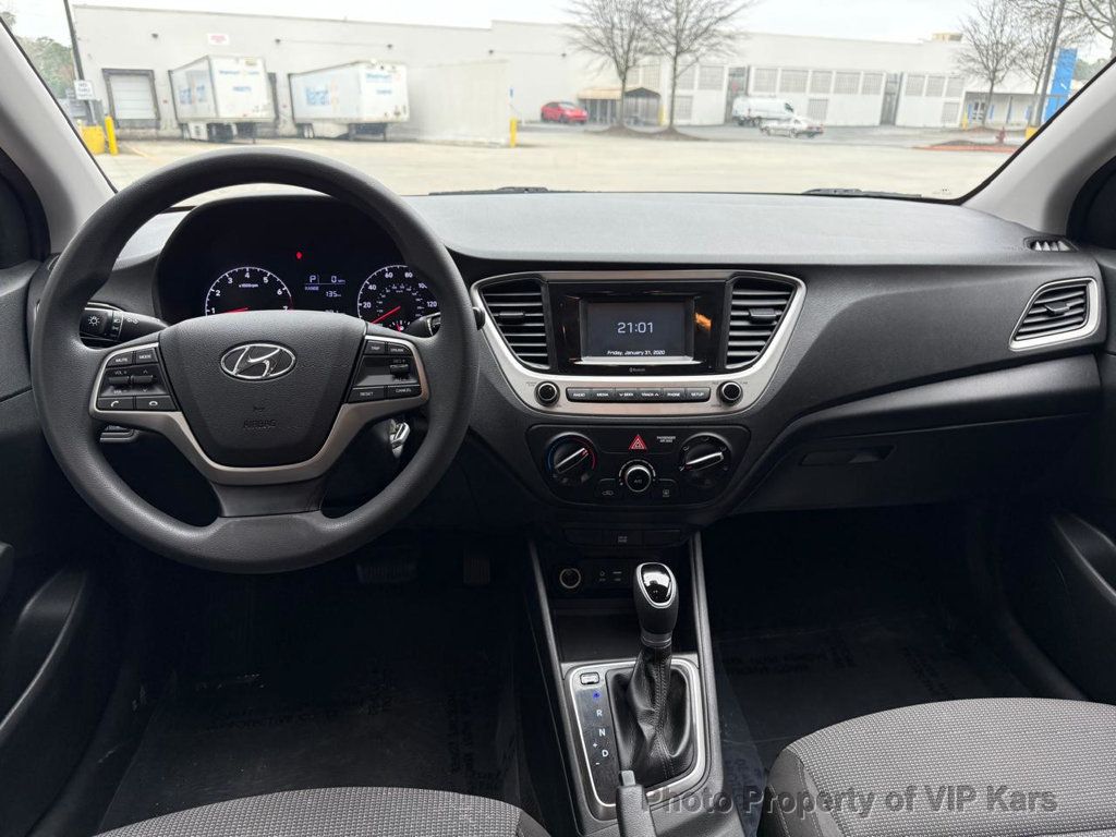 2019 Hyundai Accent SE Sedan Automatic - 22995732 - 16