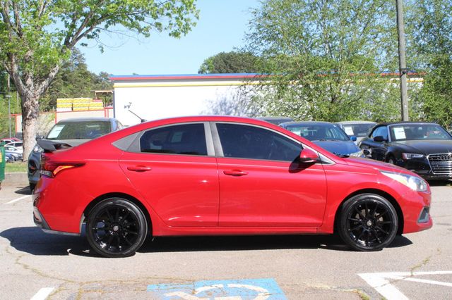 2019 Hyundai Accent SE