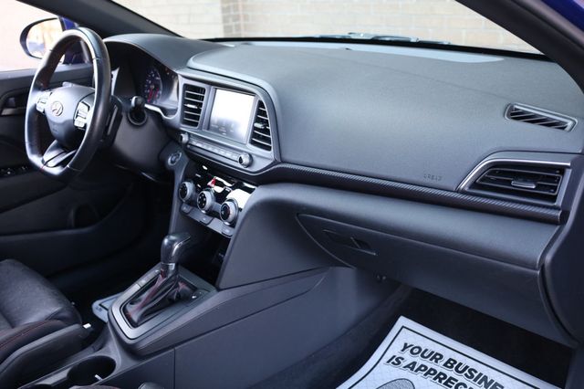 2019 Hyundai Elantra  - 22970717 - 23