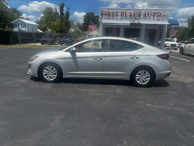2019 Hyundai Elantra  - 23026268 - 10