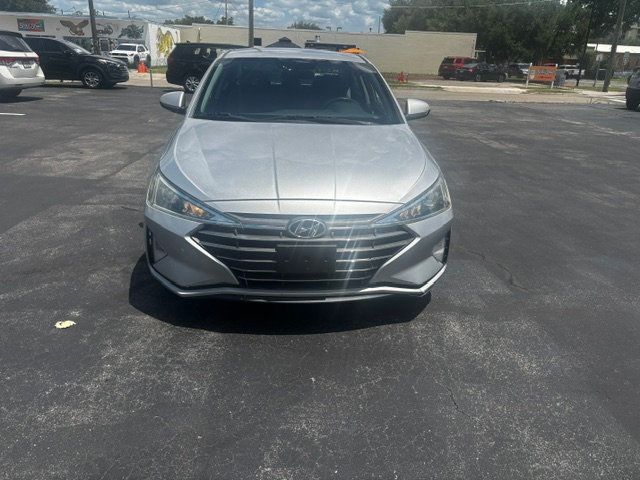 2019 Hyundai Elantra  - 23026268 - 12