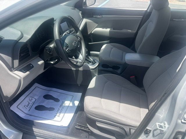 2019 Hyundai Elantra  - 23026268 - 6
