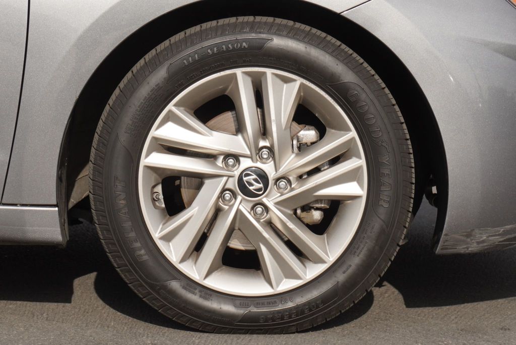 2019 Hyundai Elantra ELANTRA - 22976135 - 11