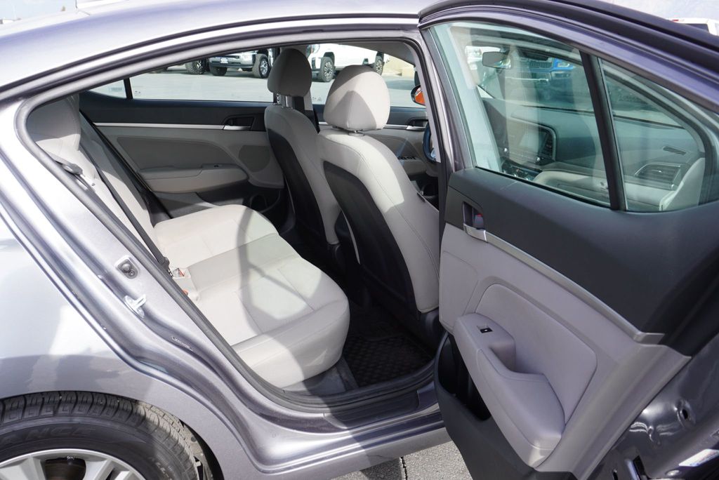 2019 Hyundai Elantra ELANTRA - 22976135 - 17