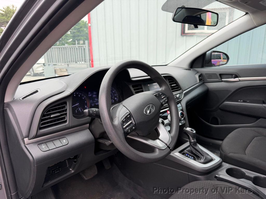 2019 Hyundai Elantra SE 2.0L Automatic - 23041944 - 9