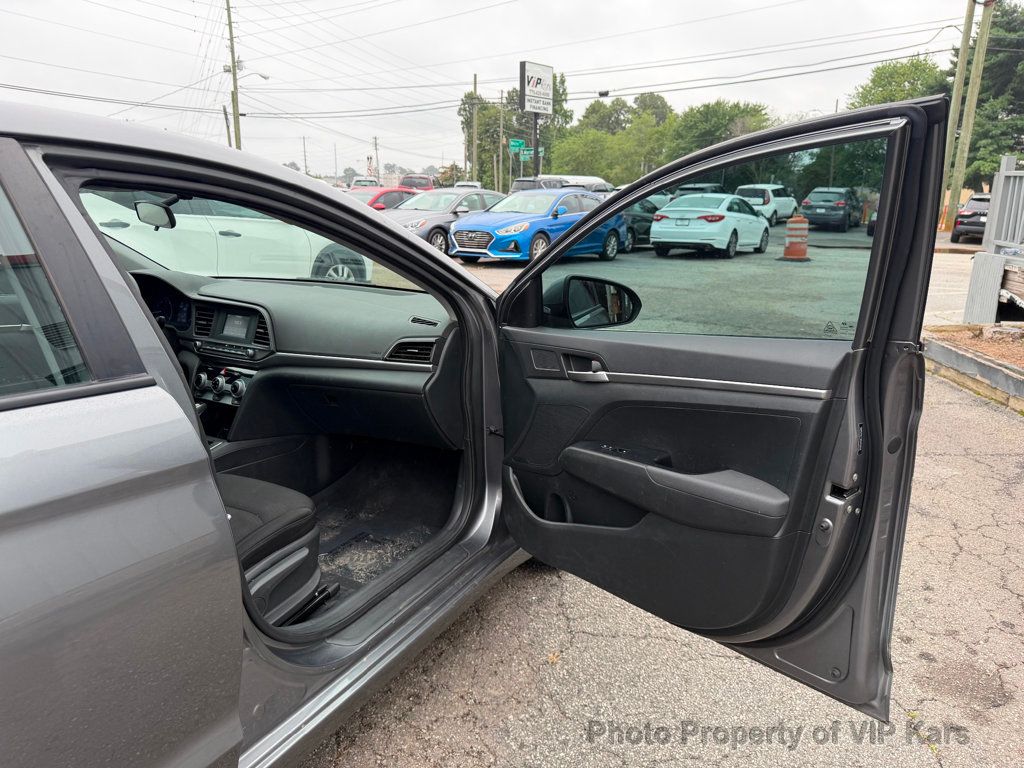 2019 Hyundai Elantra SE 2.0L Automatic - 23041944 - 15
