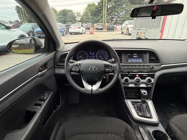 2019 Hyundai Elantra SE 2.0L Automatic - 23041944 - 19