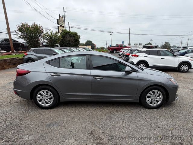 2019 Hyundai Elantra SE 2.0L Automatic - 23041944 - 3