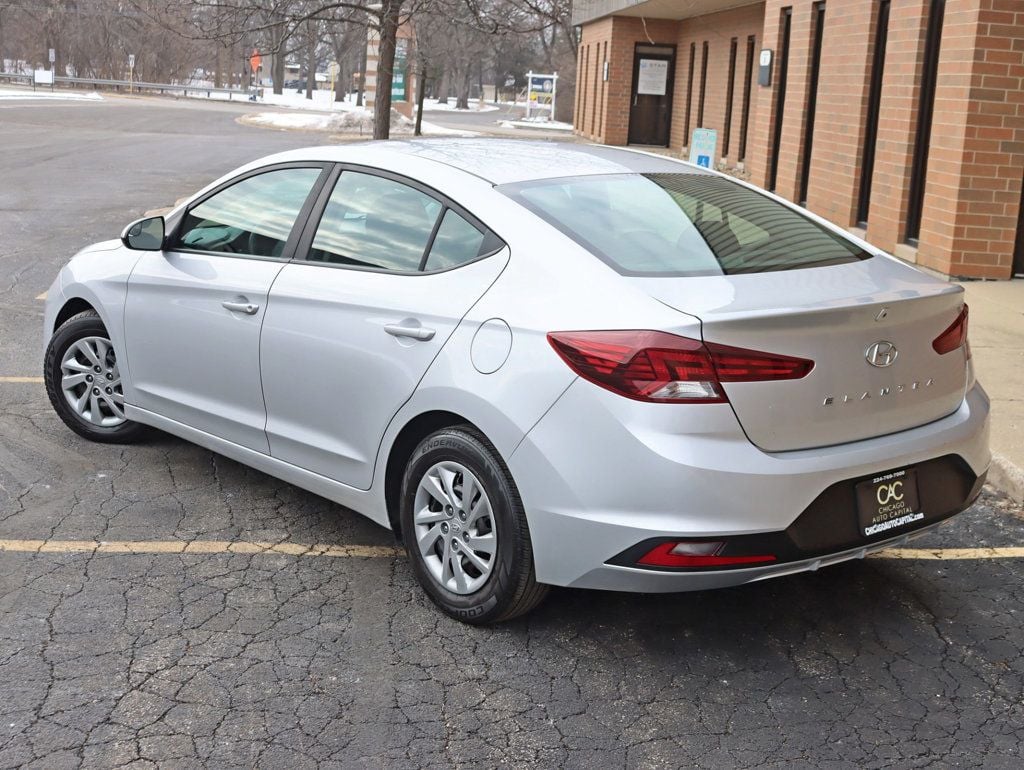 2019 Hyundai Elantra SE 2.0L Automatic - 22981365 - 9