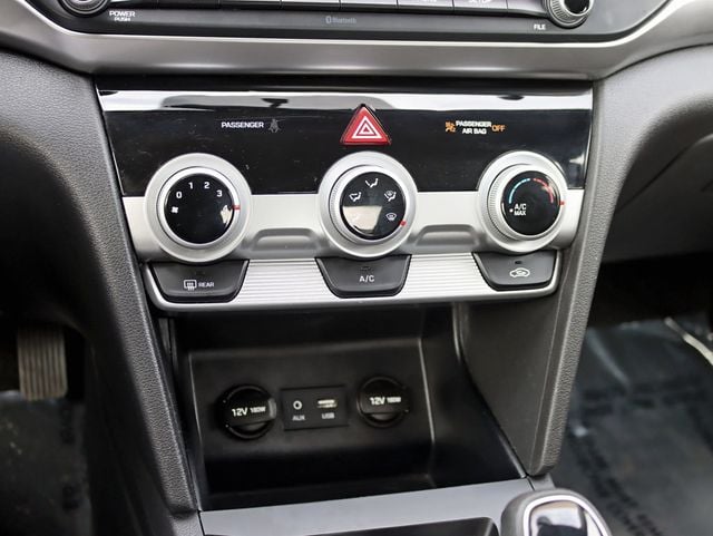 2019 Hyundai Elantra SE 2.0L Automatic - 22981365 - 16