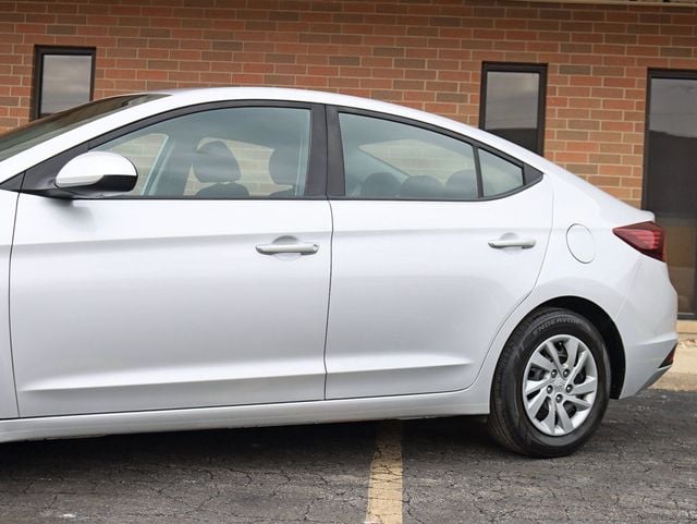 2019 Hyundai Elantra SE 2.0L Automatic - 22981365 - 1