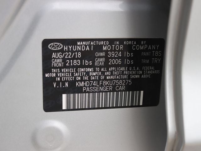 2019 Hyundai Elantra SE 2.0L Automatic - 22981365 - 28