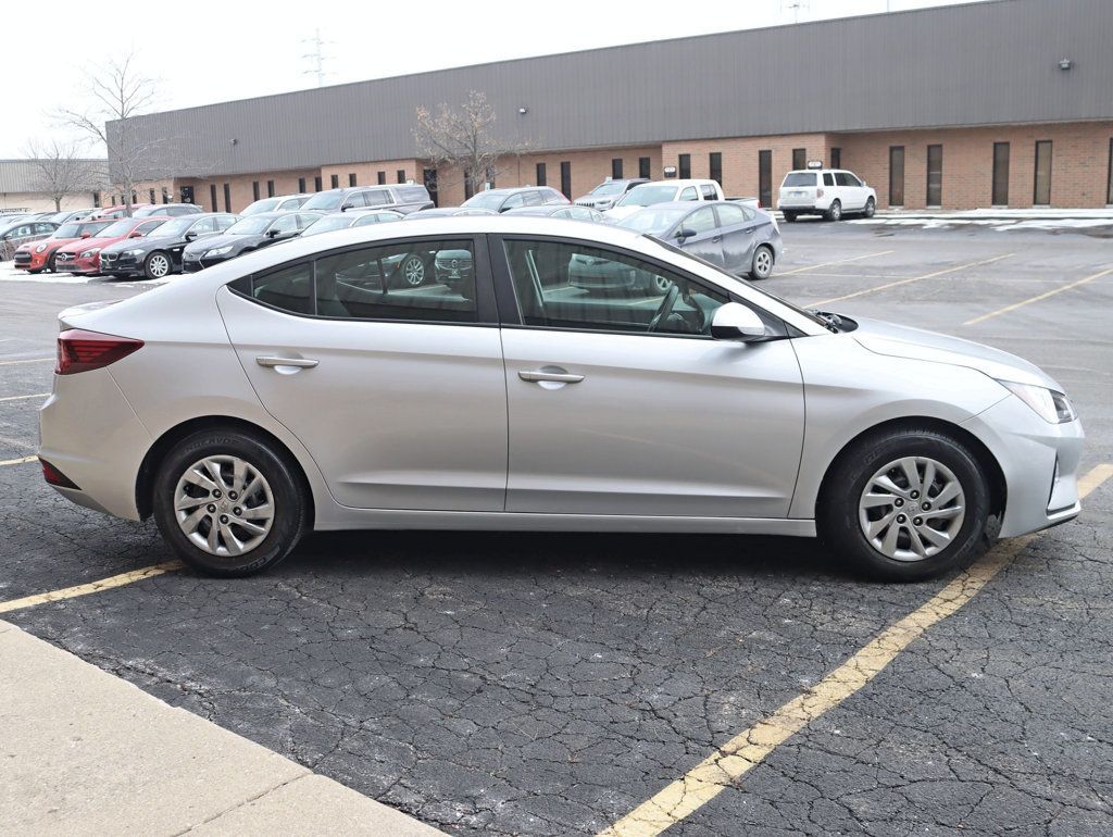 2019 Hyundai Elantra SE 2.0L Automatic - 22981365 - 7