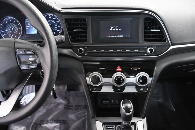 2019 Hyundai Elantra SE 2.0L Automatic - 22849211 - 23