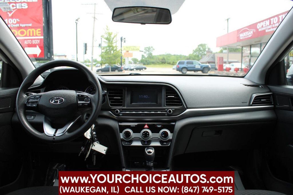 2019 Hyundai Elantra SE 4dr Sedan 6A - 22871825 - 18