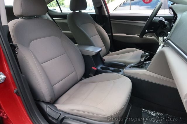 2019 Hyundai Elantra SE Automatic - 22584216 - 16