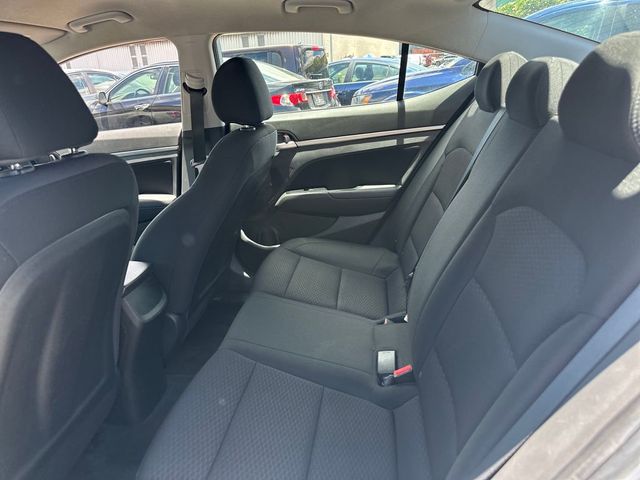 2019 Hyundai Elantra SEL - 23040345 - 14