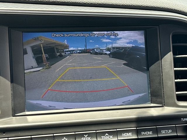 2019 Hyundai Elantra SEL - 23040345 - 16