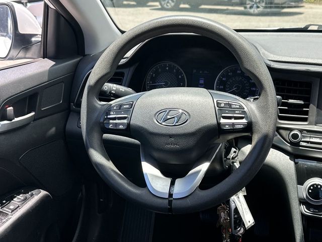 2019 Hyundai Elantra SEL - 23040345 - 17