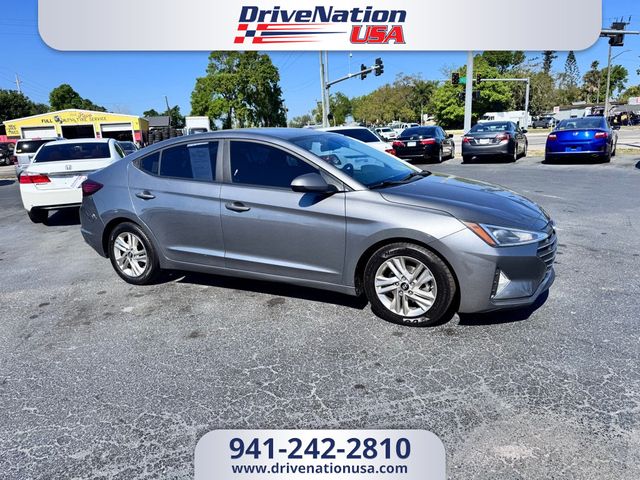 2019 Hyundai Elantra SEL - 23000697 - 0