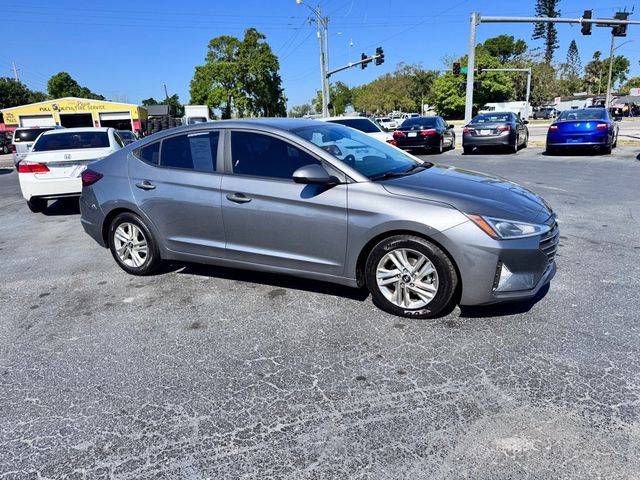 2019 Hyundai Elantra SEL - 23000697 - 1