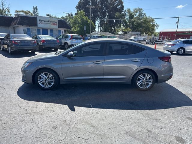 2019 Hyundai Elantra SEL - 23000697 - 4