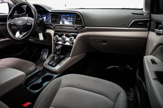 2019 Hyundai Elantra SEL - 22957162 - 9