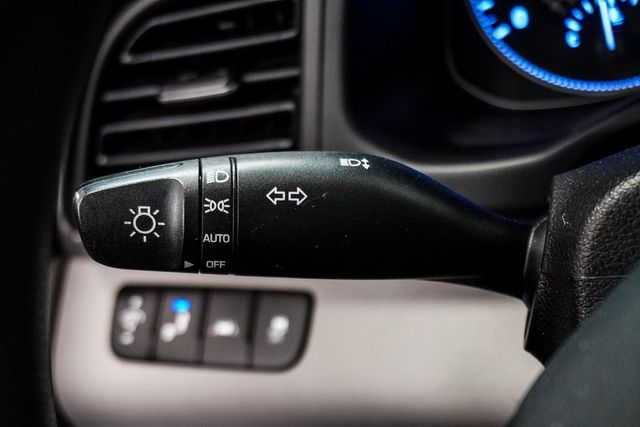 2019 Hyundai Elantra SEL - 22957162 - 16