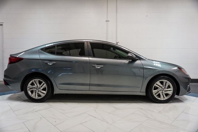2019 Hyundai Elantra SEL - 22957162 - 33