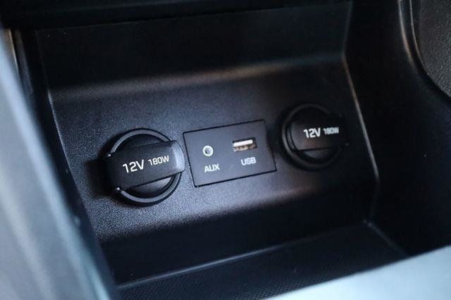 2019 Hyundai Elantra SEL - 23063261 - 36