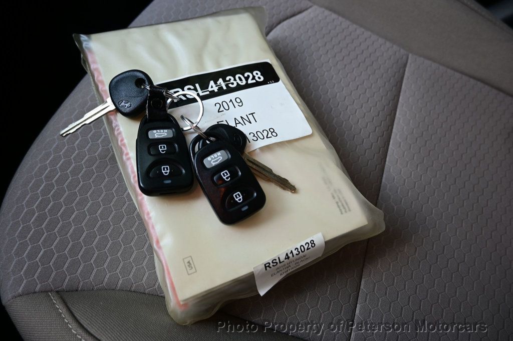2019 Hyundai Elantra SEL 2.0L Automatic - 22397154 - 41