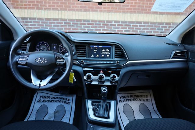 2019 Hyundai Elantra SEL Automatic - 22935962 - 26