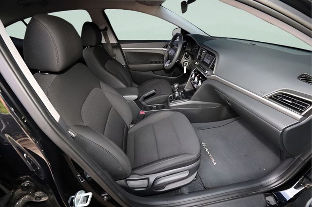 2019 HYUNDAI ELANTRA SE Manual - 22947739 - 11