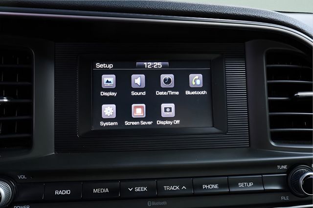 2019 HYUNDAI ELANTRA SE Manual - 22947739 - 21