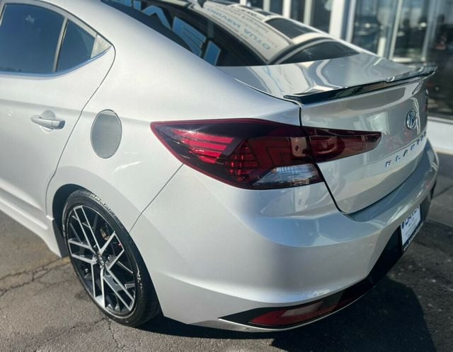 2019 Hyundai Elantra Sport 1.6T Automatic - 22737406 - 31