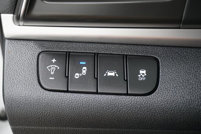 2019 Hyundai Elantra Value Edition - 23008451 - 19