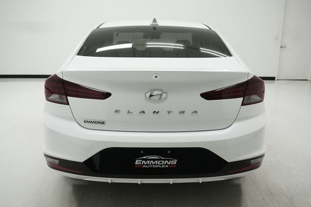 2019 Hyundai Elantra Value Edition - 23008451 - 4